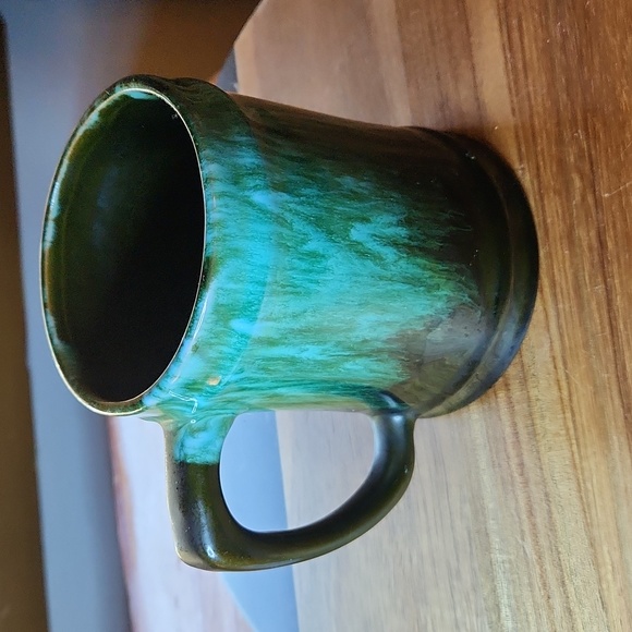 Blue Mountain 1970s Canada Green Drip glaze Pottery Mug and Cup - Picture 3 of 14